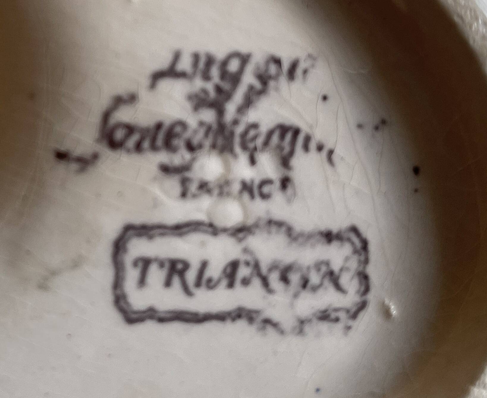 Antique sauce boat in Sarreguemines earthenware.