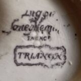 Antique sauce boat in Sarreguemines earthenware.