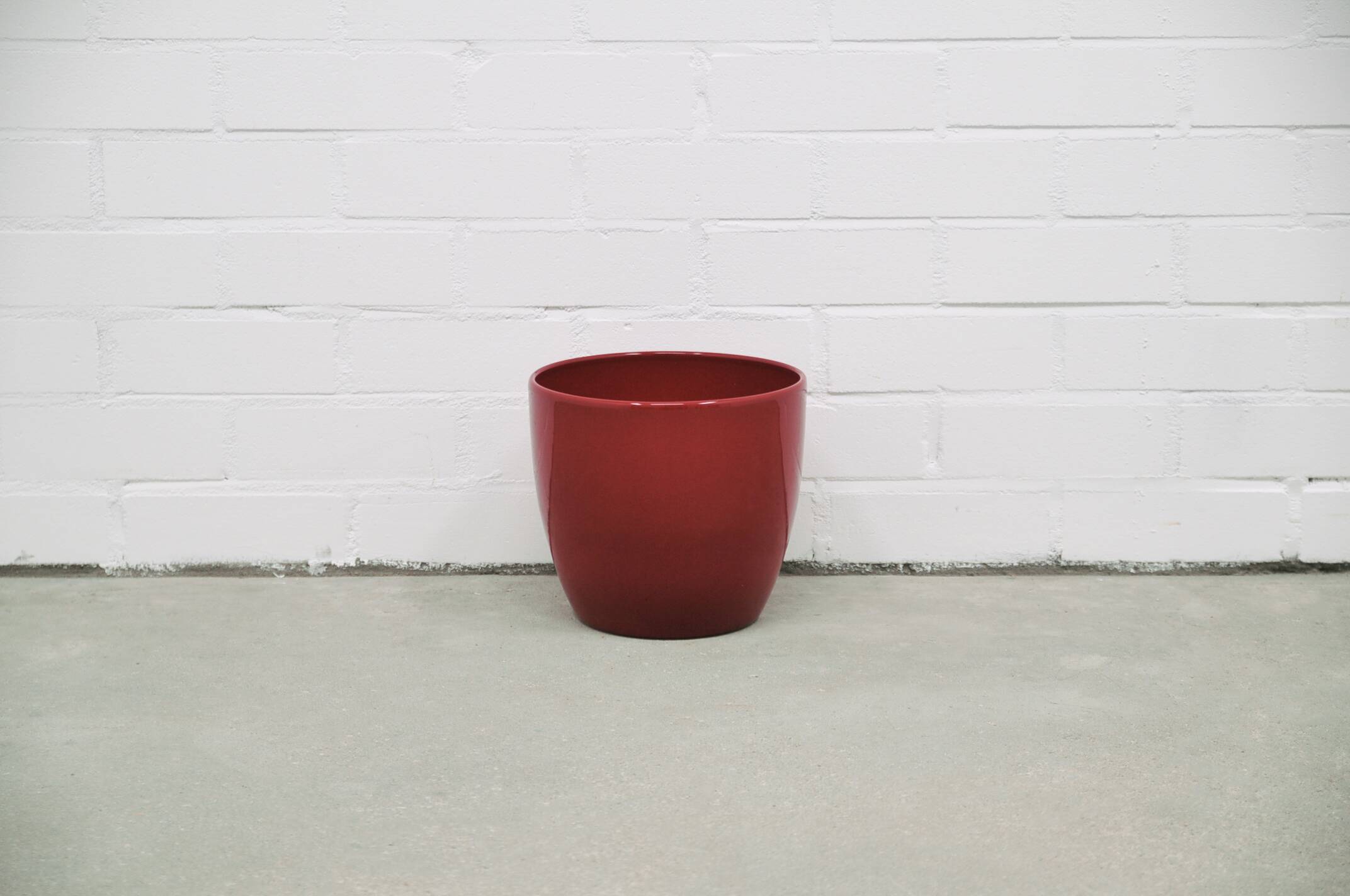 burgundy red flower pot