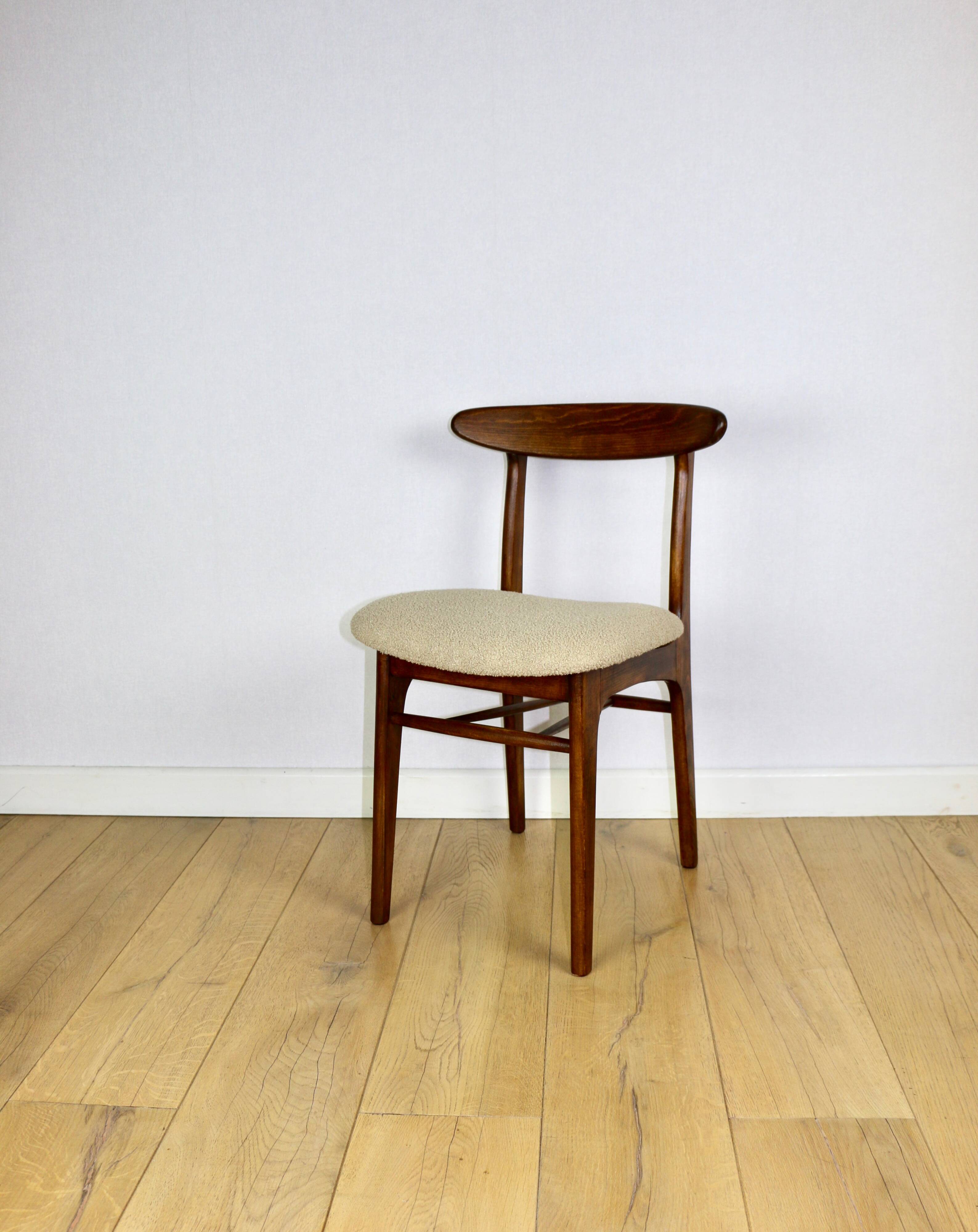 Chaises vintage Hałas beige bouclé - lot de 3