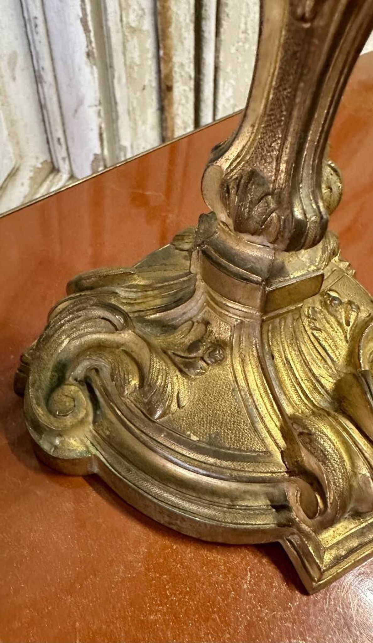 Pair of bronze candlesticks from the early 20th century in Louis XV style.