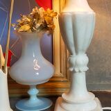 Alabaster table lamp, baluster foot, virgin wool lampshade
