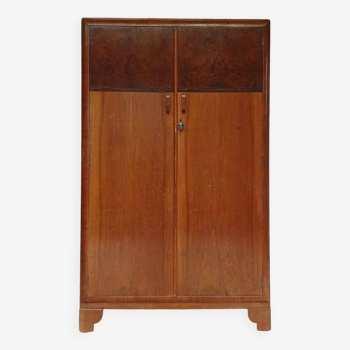 Armoire ancienne