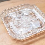 Square tray in Bohemian crystal, hand carved.