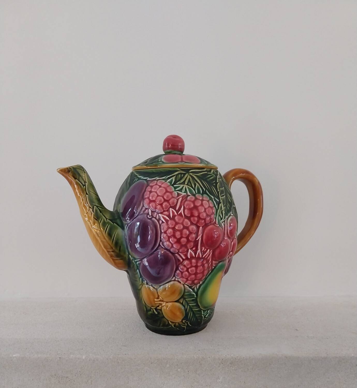 Majolica water pitcher in slipware signed Salin les Bains