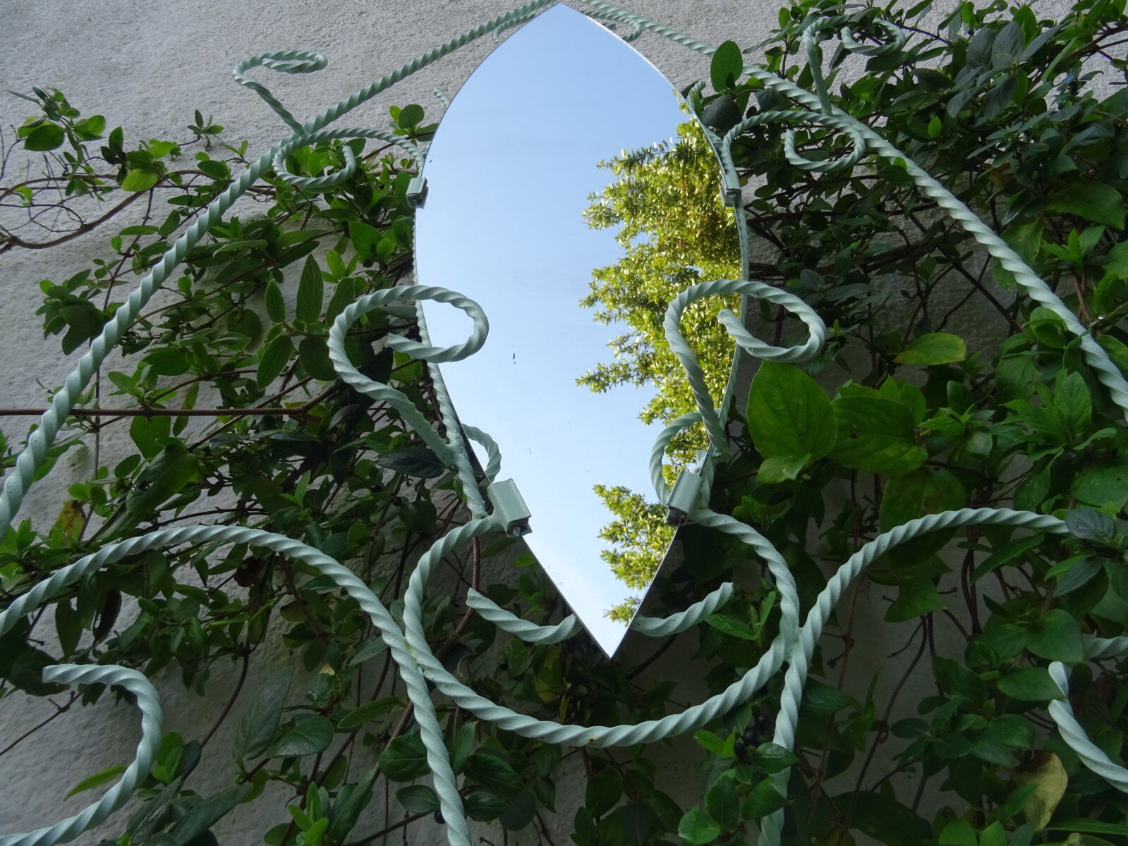 Forged iron wall wardrobe