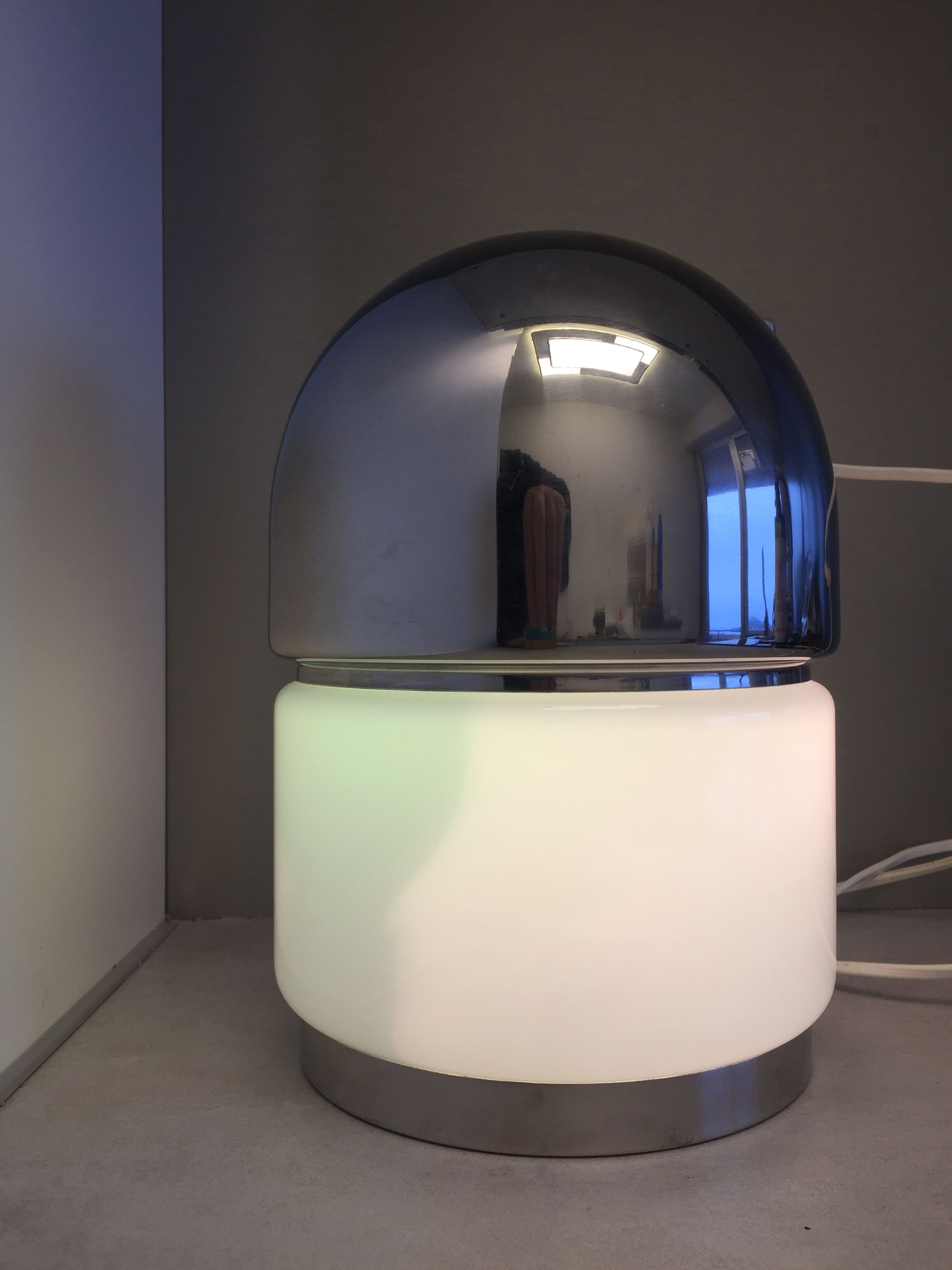 Walt and pepper lamp
