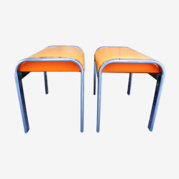 Pair of chrome and faux orange vintage stools "70"