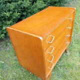Vintage chest of drawers