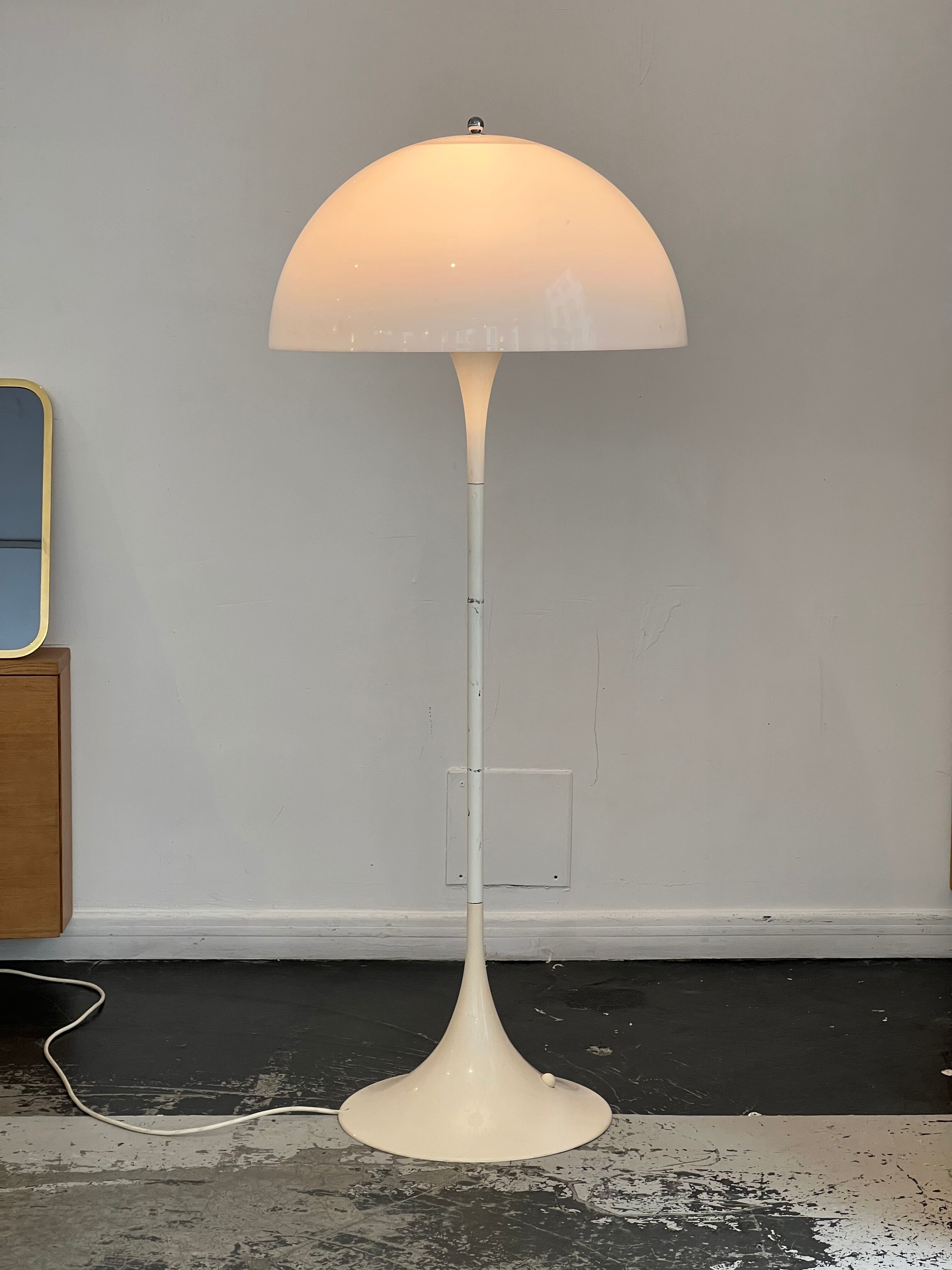 Panthella floor lamp by Verner Panton for Louis Poulsen 1971