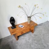 Meuble d’appoint bas style Perriand