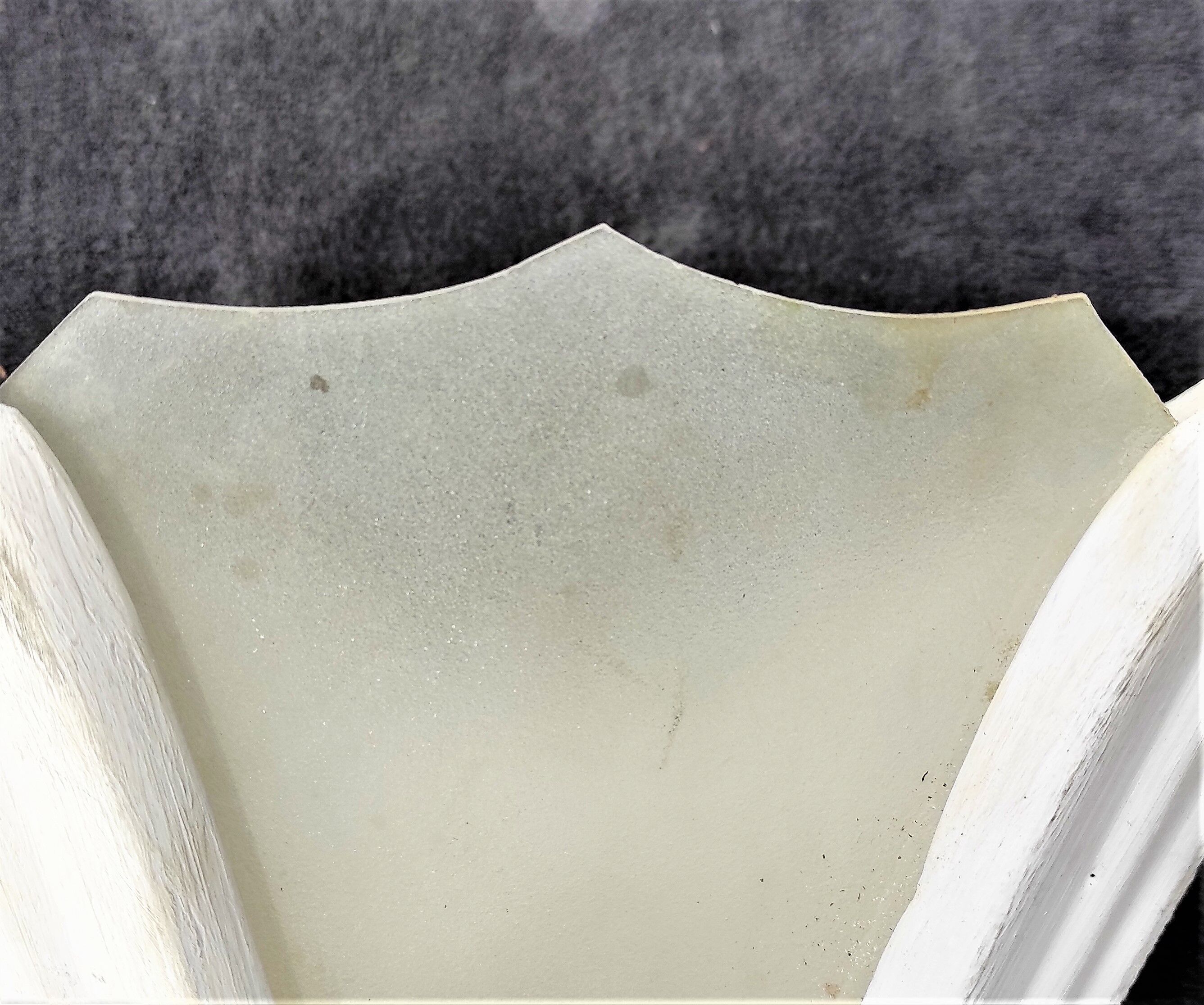 Art Deco plaster corner wall sink with frosted glass cut to 3 points