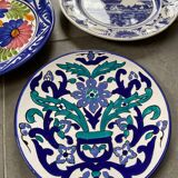 Trio d’assiettes décoratives bleues