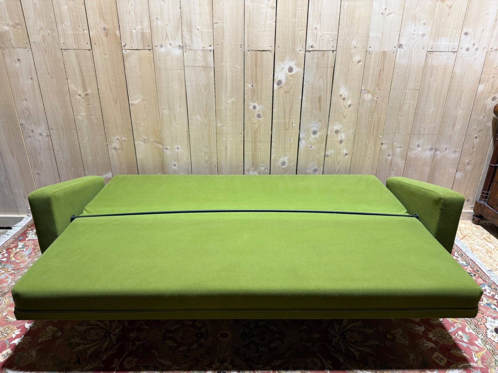 Salon Pierre Guariche pour Airborn G10