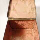 Antique Metal Cookie Tin - Huntley & Palmers