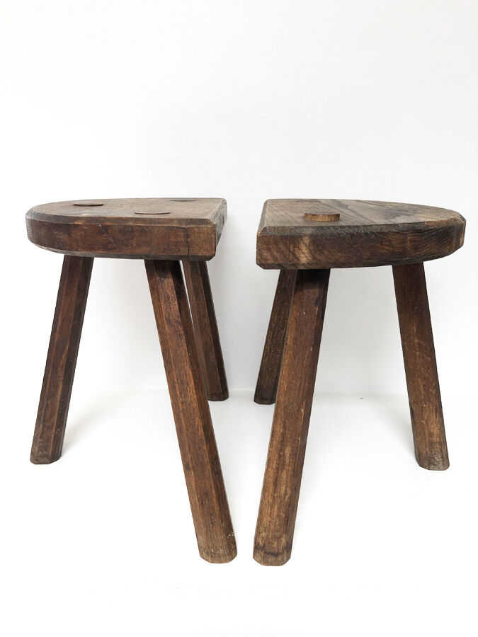 Pair of tripod farm stoo ls1970