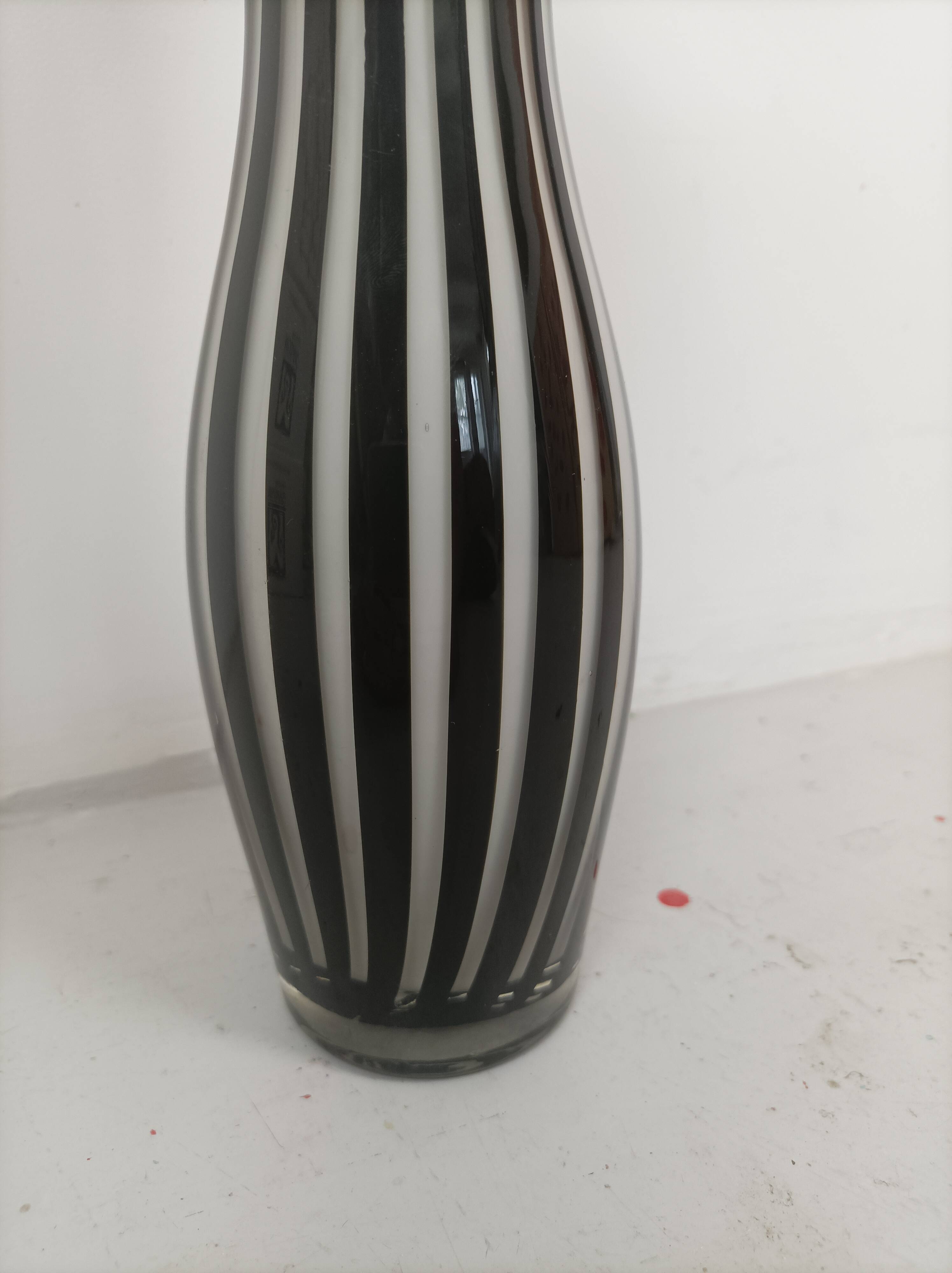 Murano glass vase by LEONARDO circa 1970