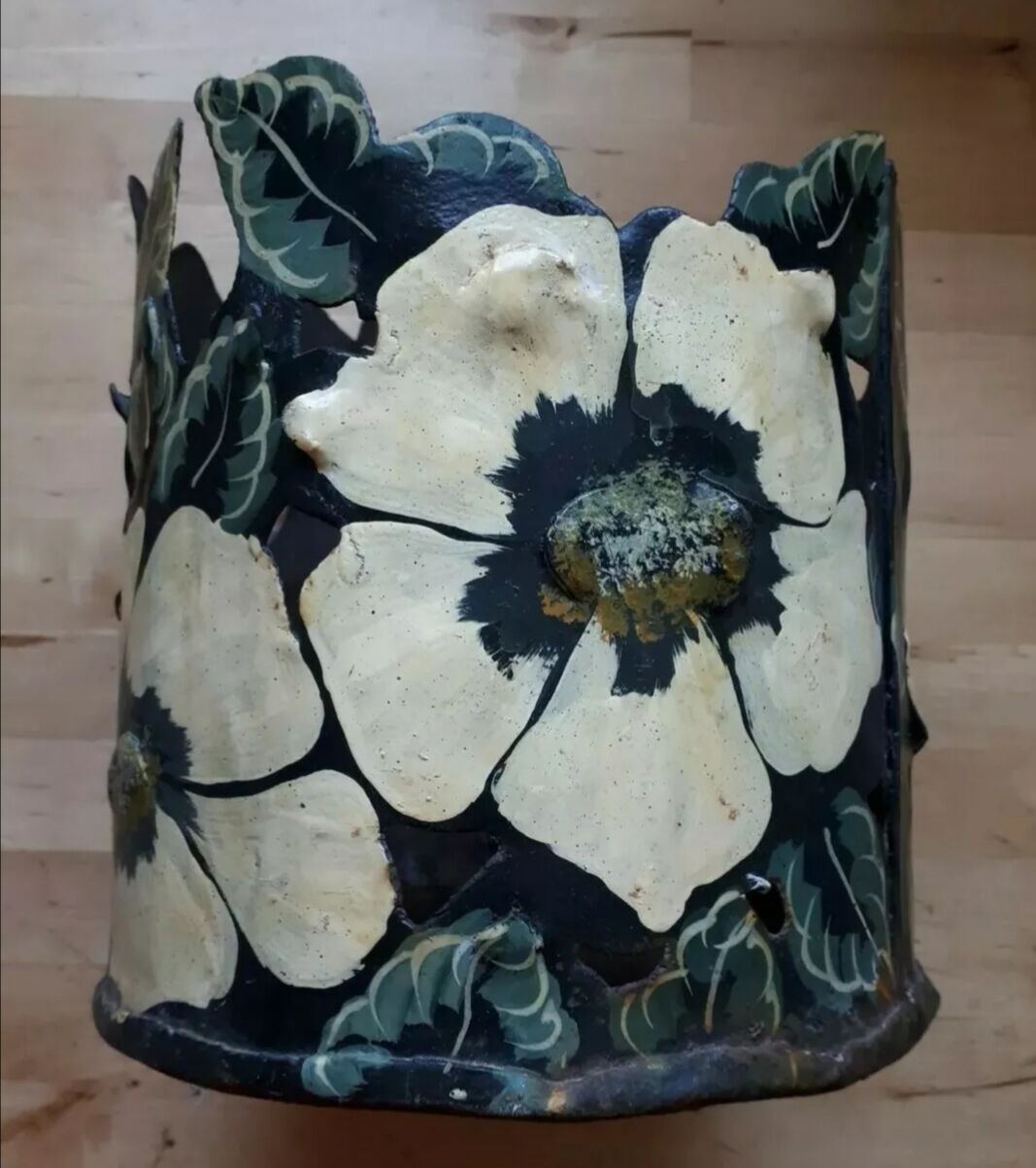 Vintage jar sheet painted flowers
