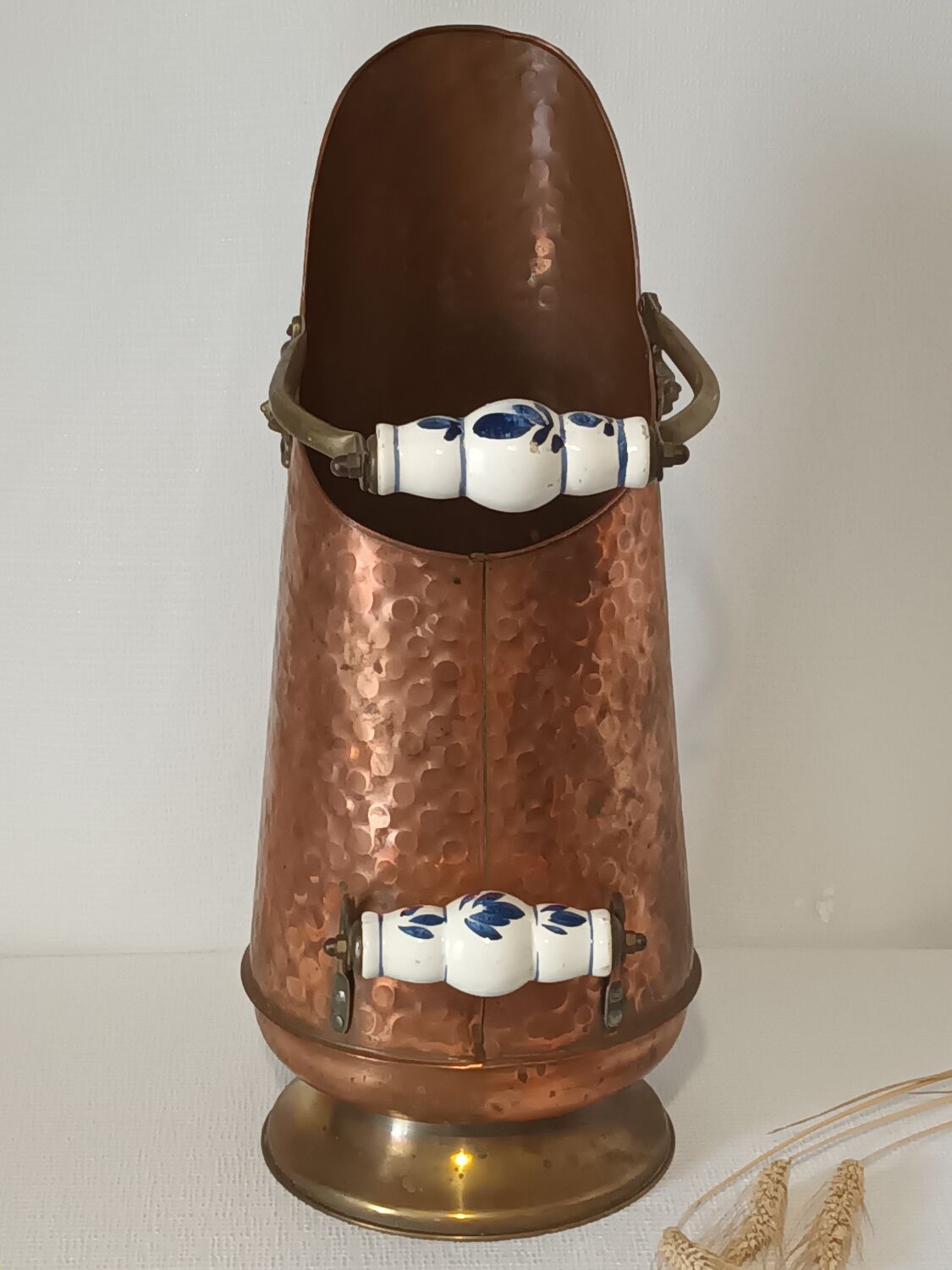 Coal bucket solid copper Holland