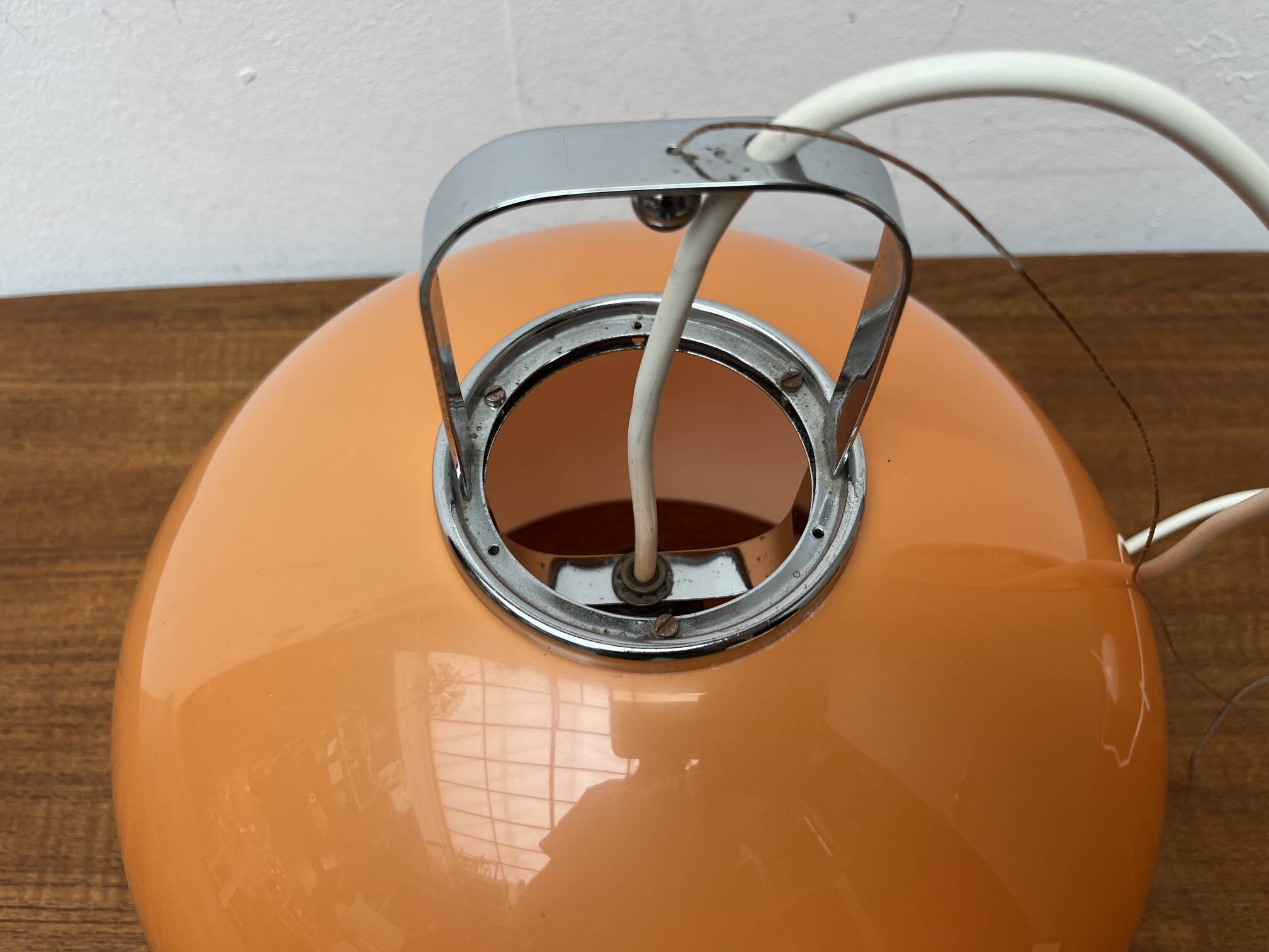 Suspended lamp Zurich Italian from the space age mid-century by Luigi Massoni for Guzzini.