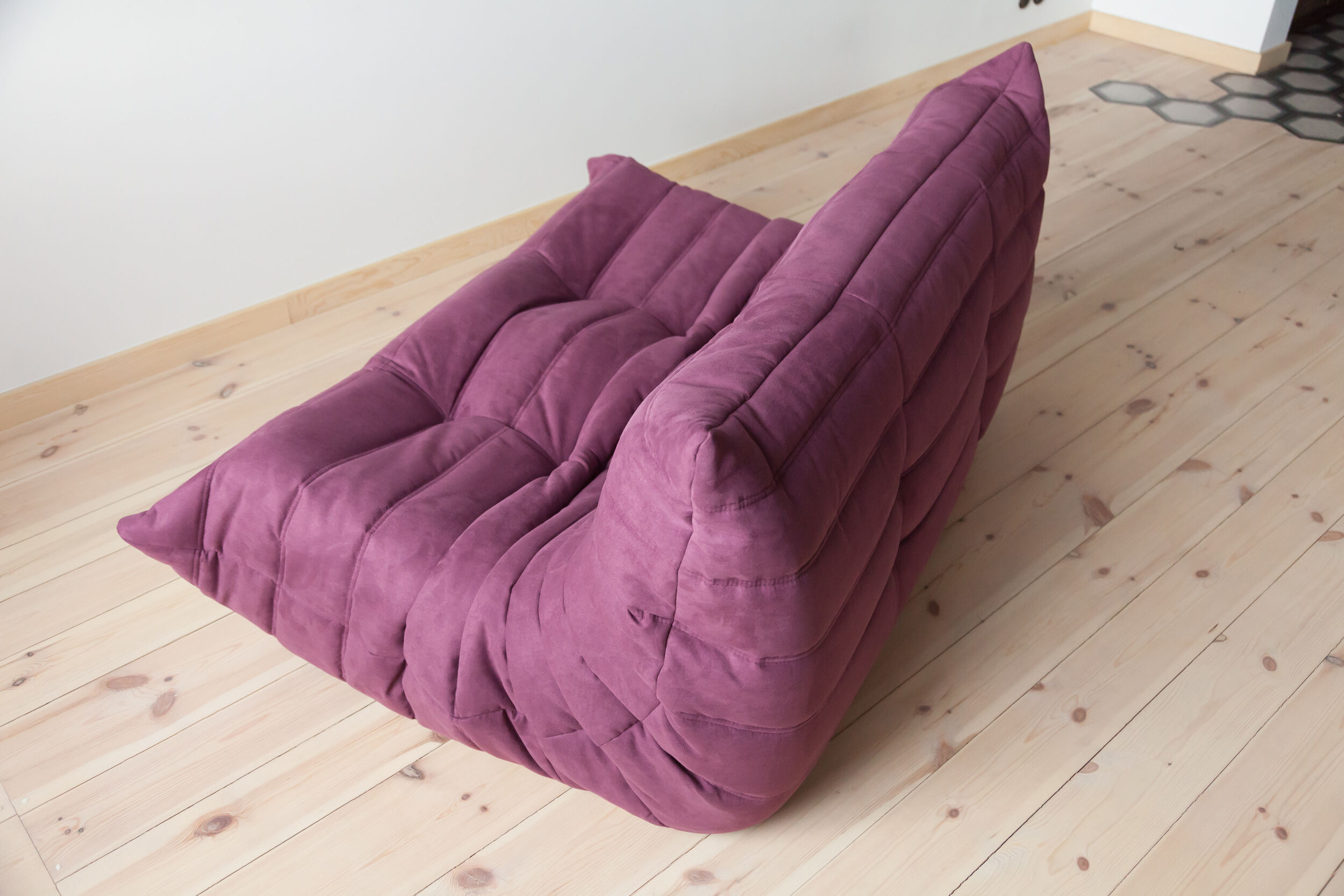 Togo sofa model designed by Michel Ducaroy 1973