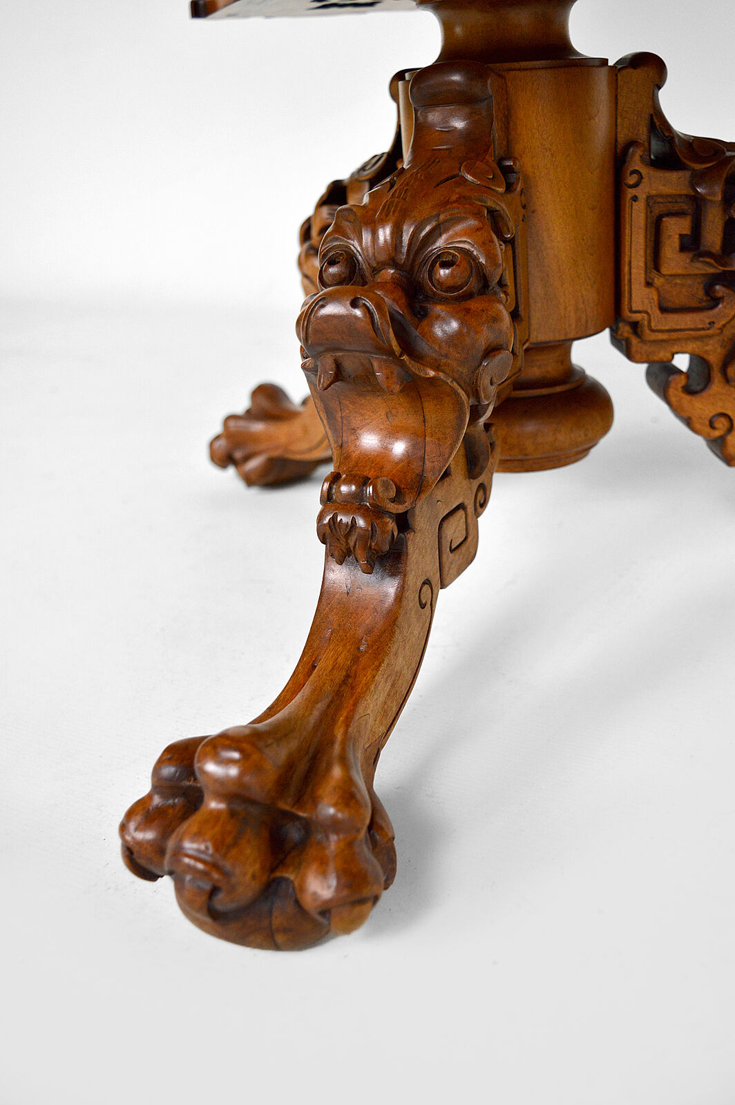 Guéridon bibliothèque tournante Japonisante par Gabriel Viardot, 1880