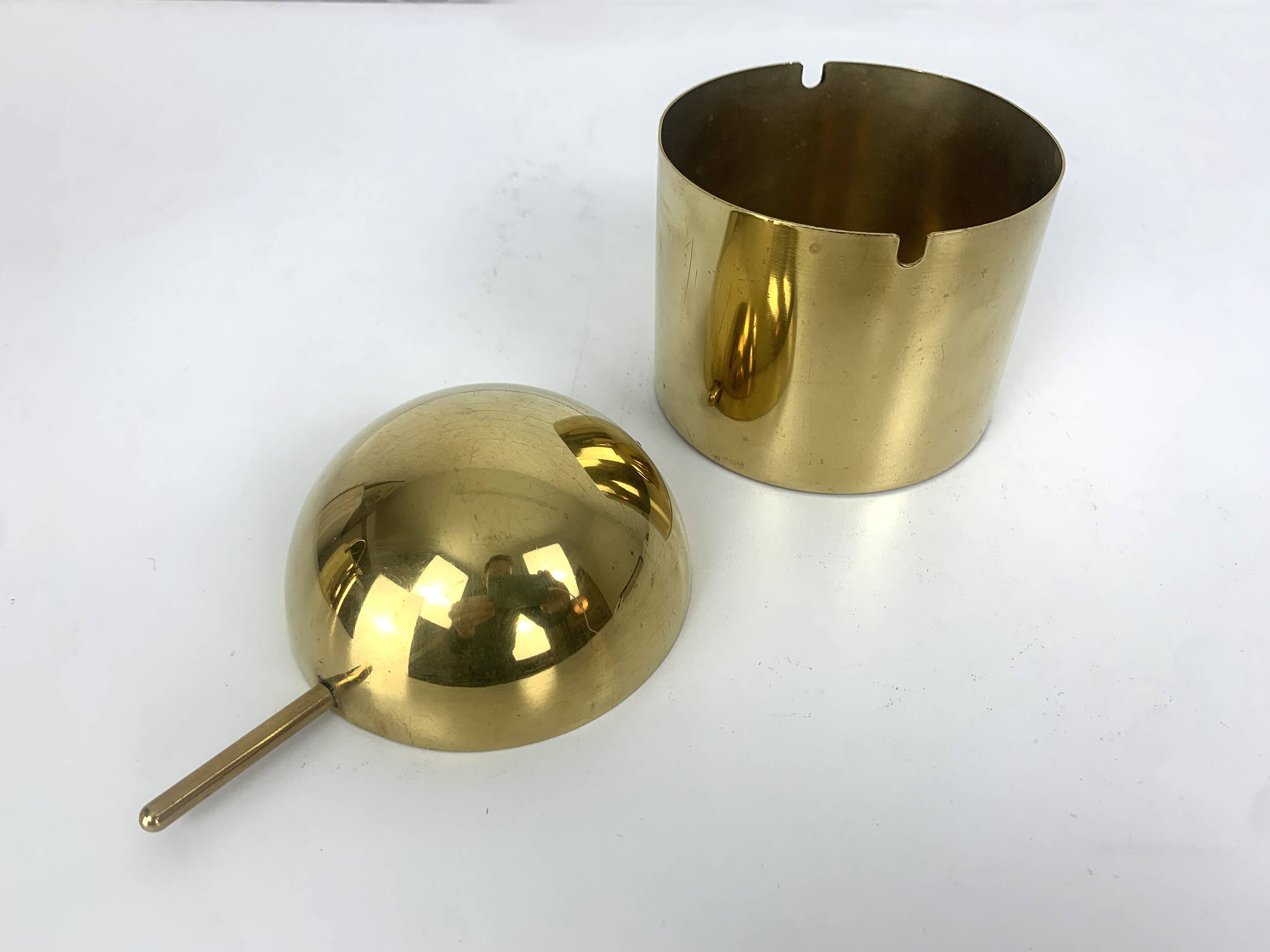 Ashtray Arne Jacobsen Ashtray Stelton SAS Hotel brass brass Mid century