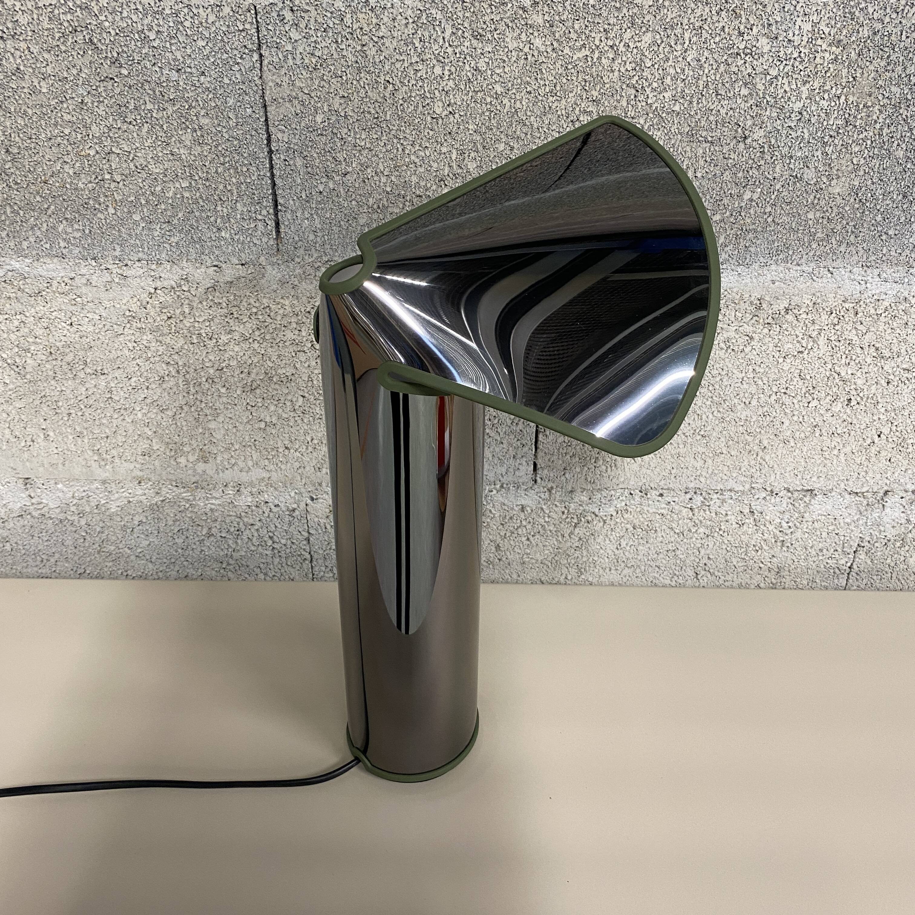 CHIARA T OLIVE GREEN TABLE LAMP - FLOS