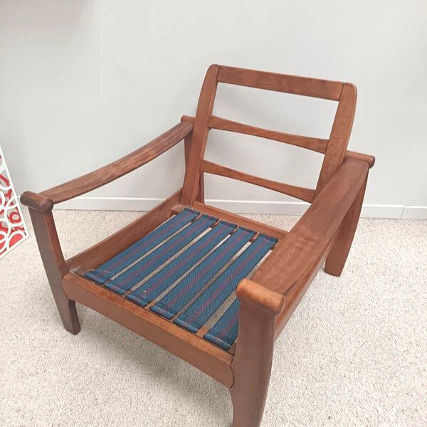 Fauteuil scandinave en teck