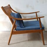 Paire de fauteuils cosy en teck avec coussins
