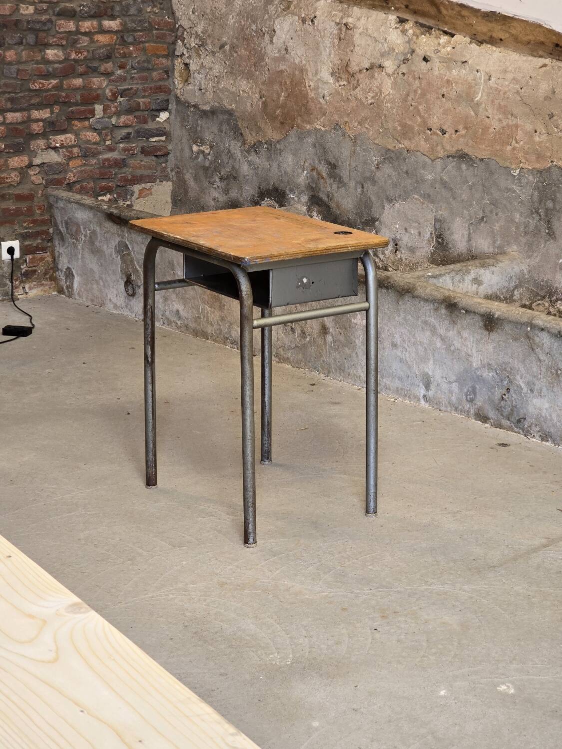 Bureau écolier taille adulte 1960