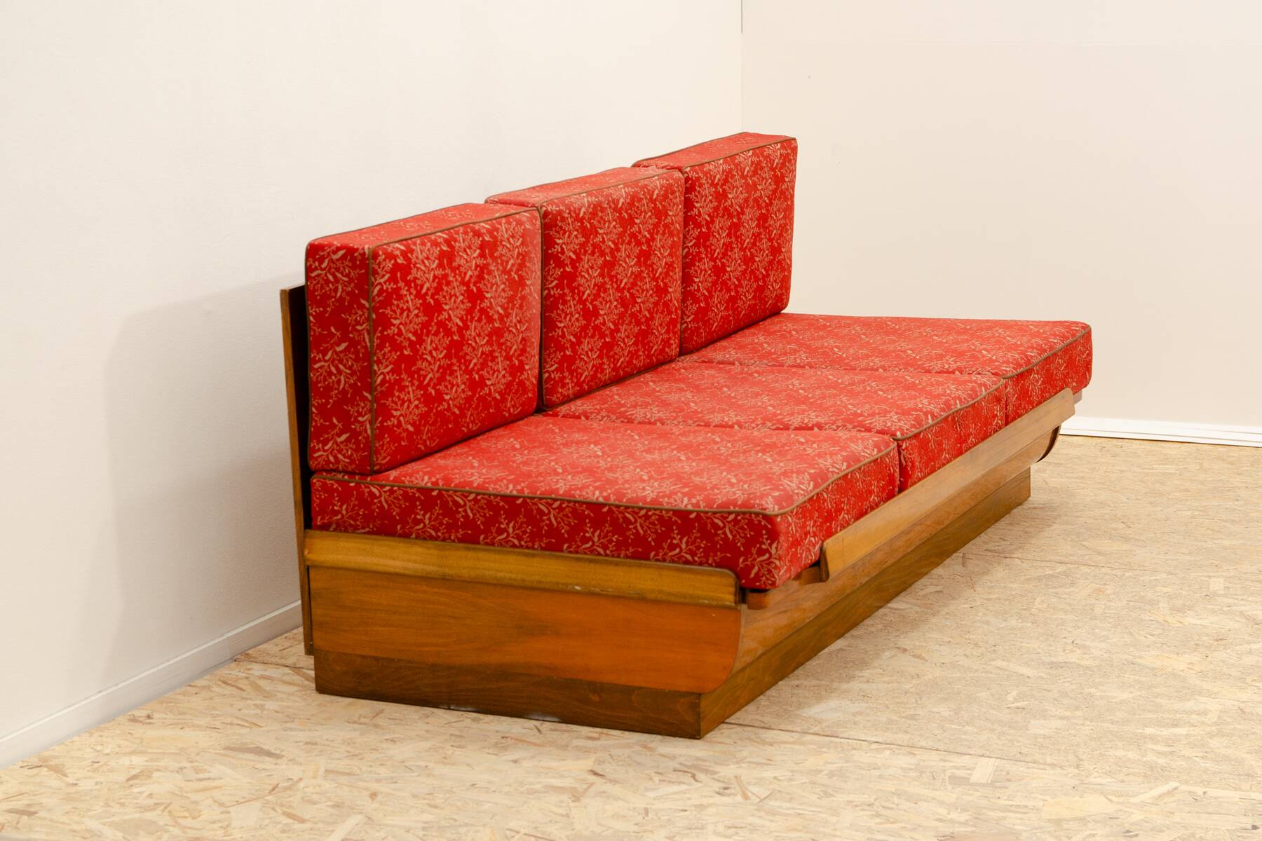 Canapé pliant de Jindrich Halabala pour UP Závody années 1950, Tchécoslovaquie