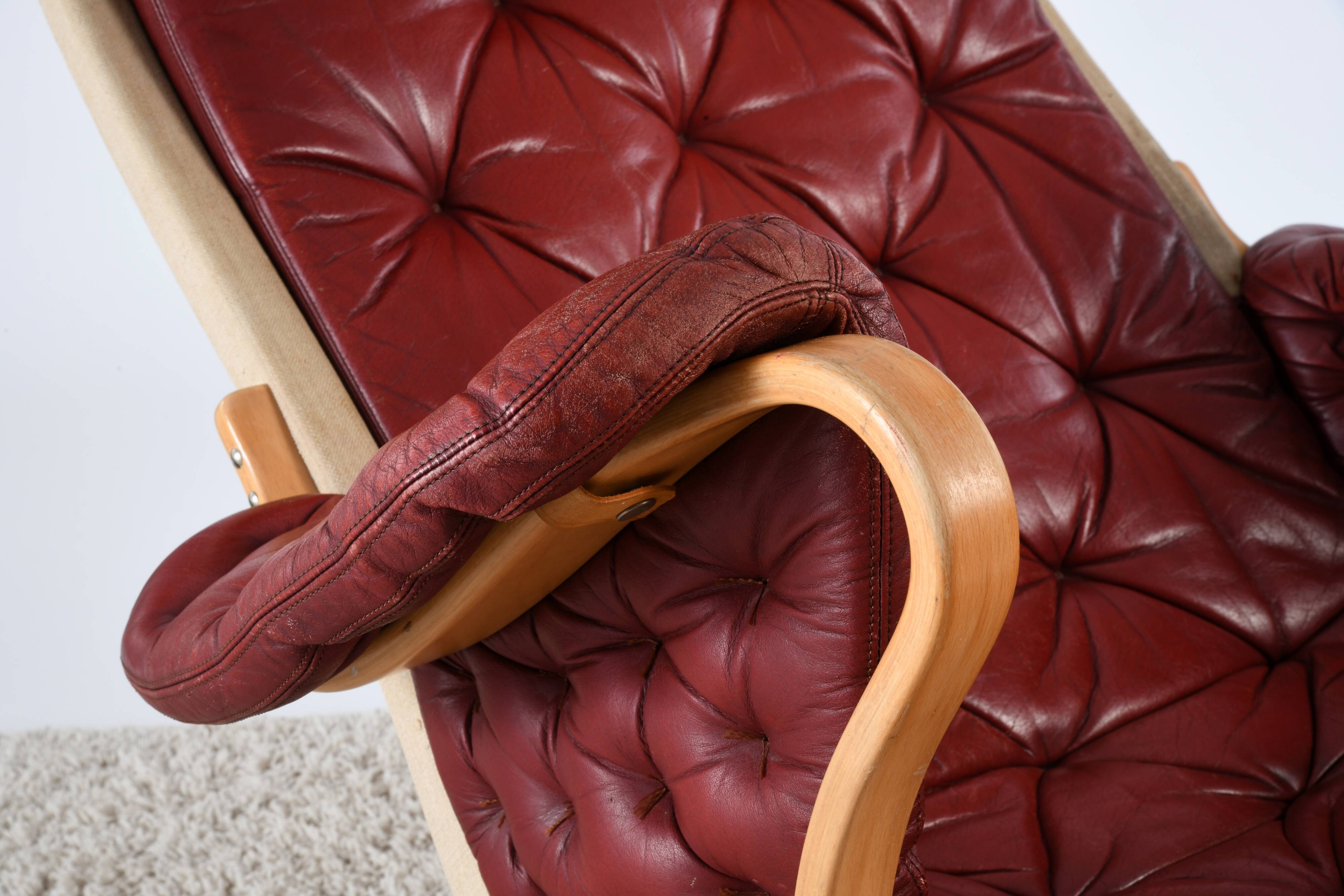 Pernilla 69 armchair by Bruno Mathsson