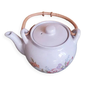 Teapot with flower and wooden handle