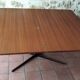 Table monte-baisse pliable