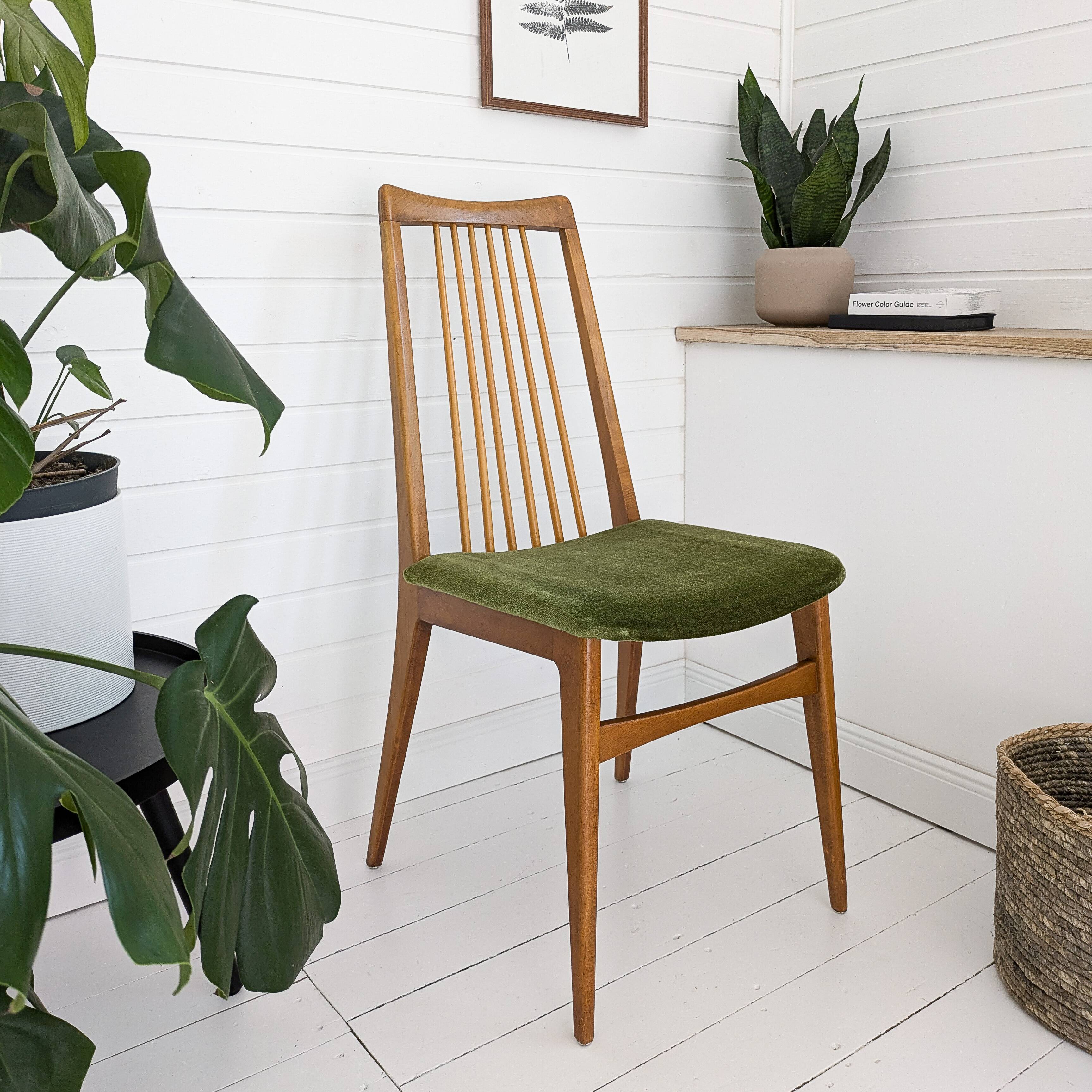 Lot de 6 chaises rembourrées Benze Mid Century avec entretoises en bois vert Design danois vintage des années 70