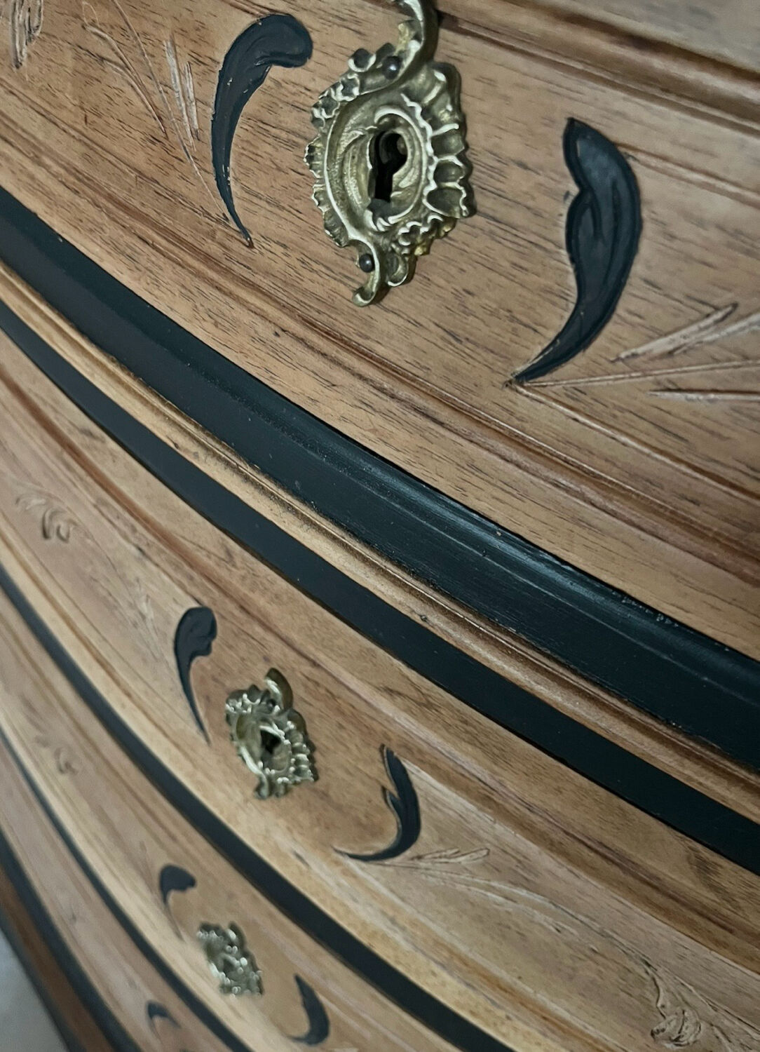 Dresser with mirror