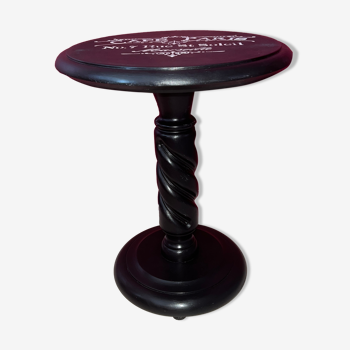 Small "vintage" pedestal table