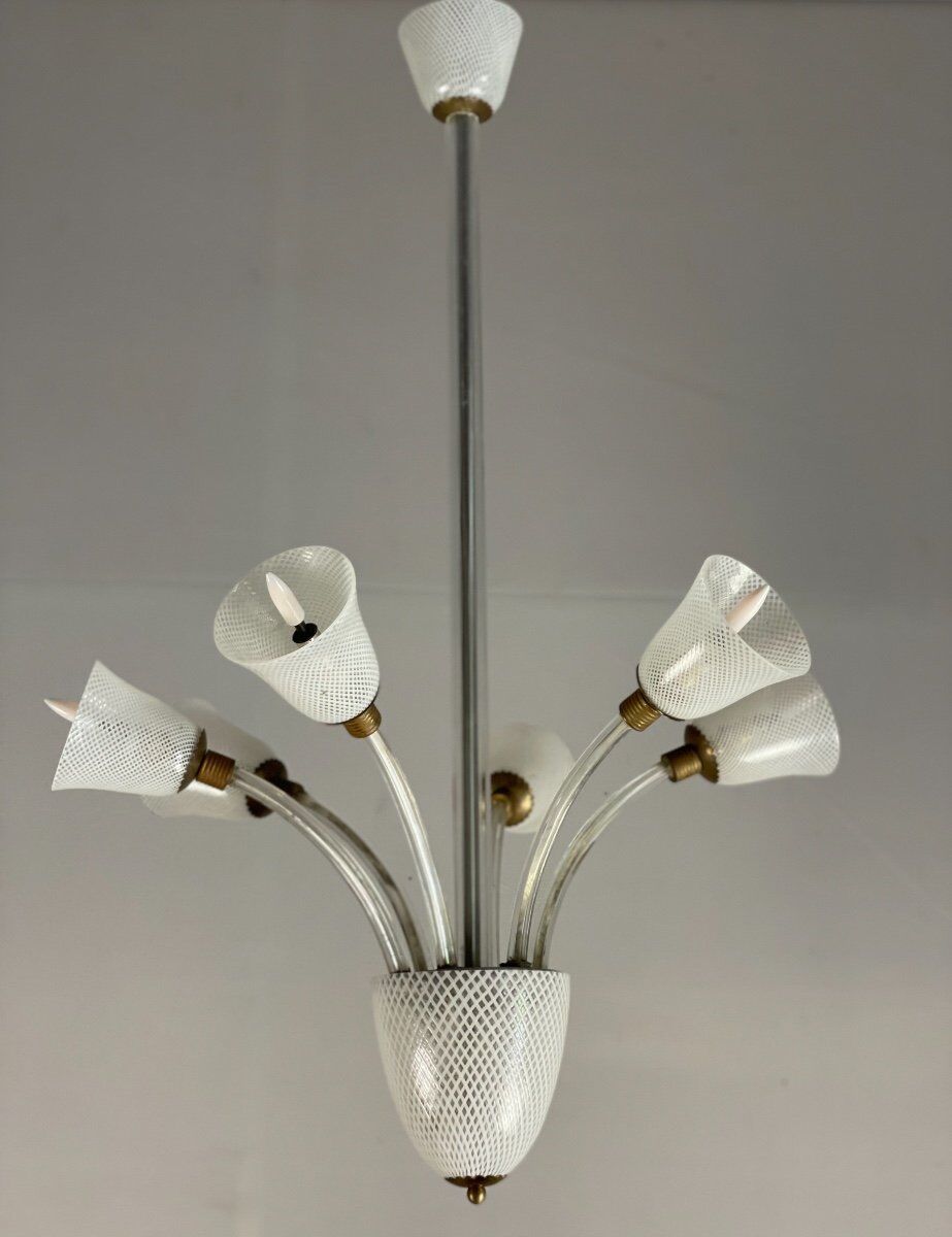 Venetian chandelier in colorless and white murano glass, venini circa 1940