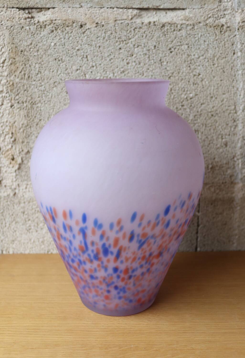 Parma vase in speckled glass paste