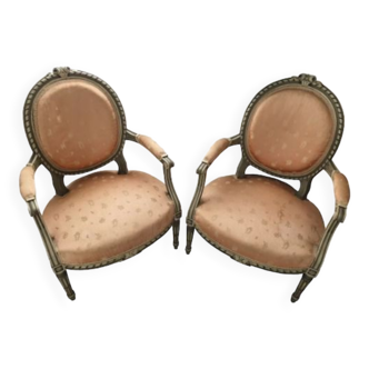 Pair of armchairs convertible medallion Louis XVI