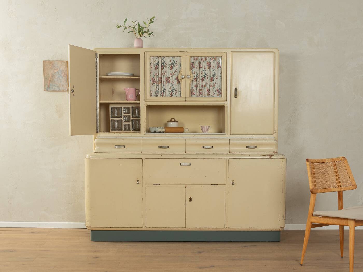 Art Déco Kitchen Cabinet