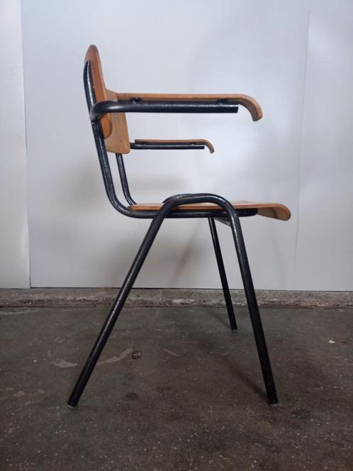 School chair with backrest