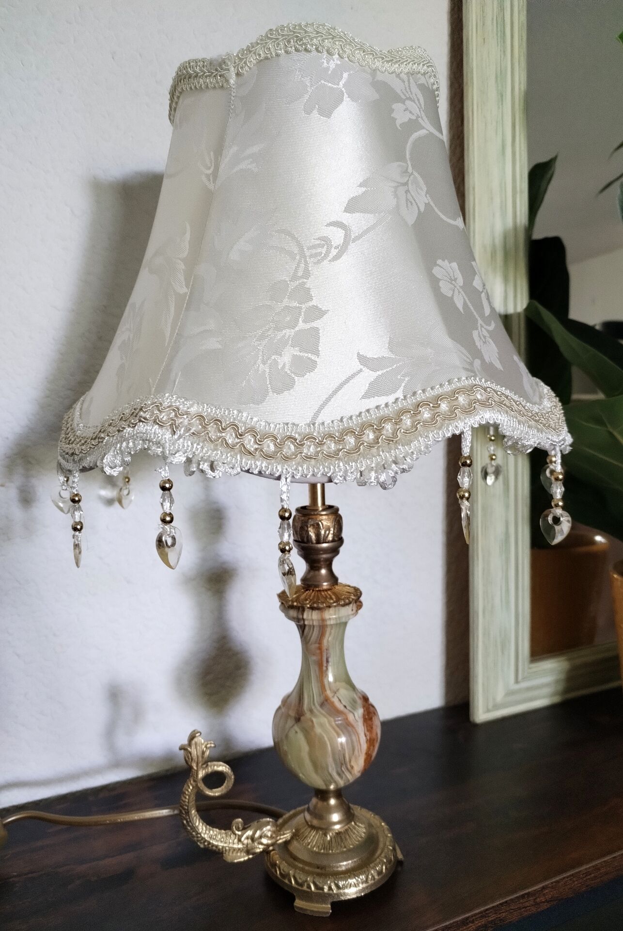 Lampe de table vintage en onyx et laiton, Italie