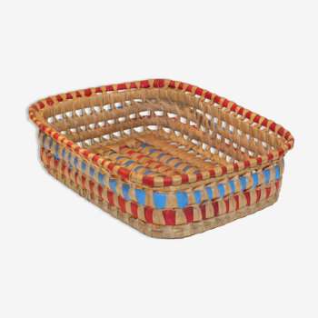 Vintage braided basket in raffia, blue and red