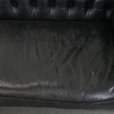 Black chesterfield 3-seater sofa made of cowhide leather in English style