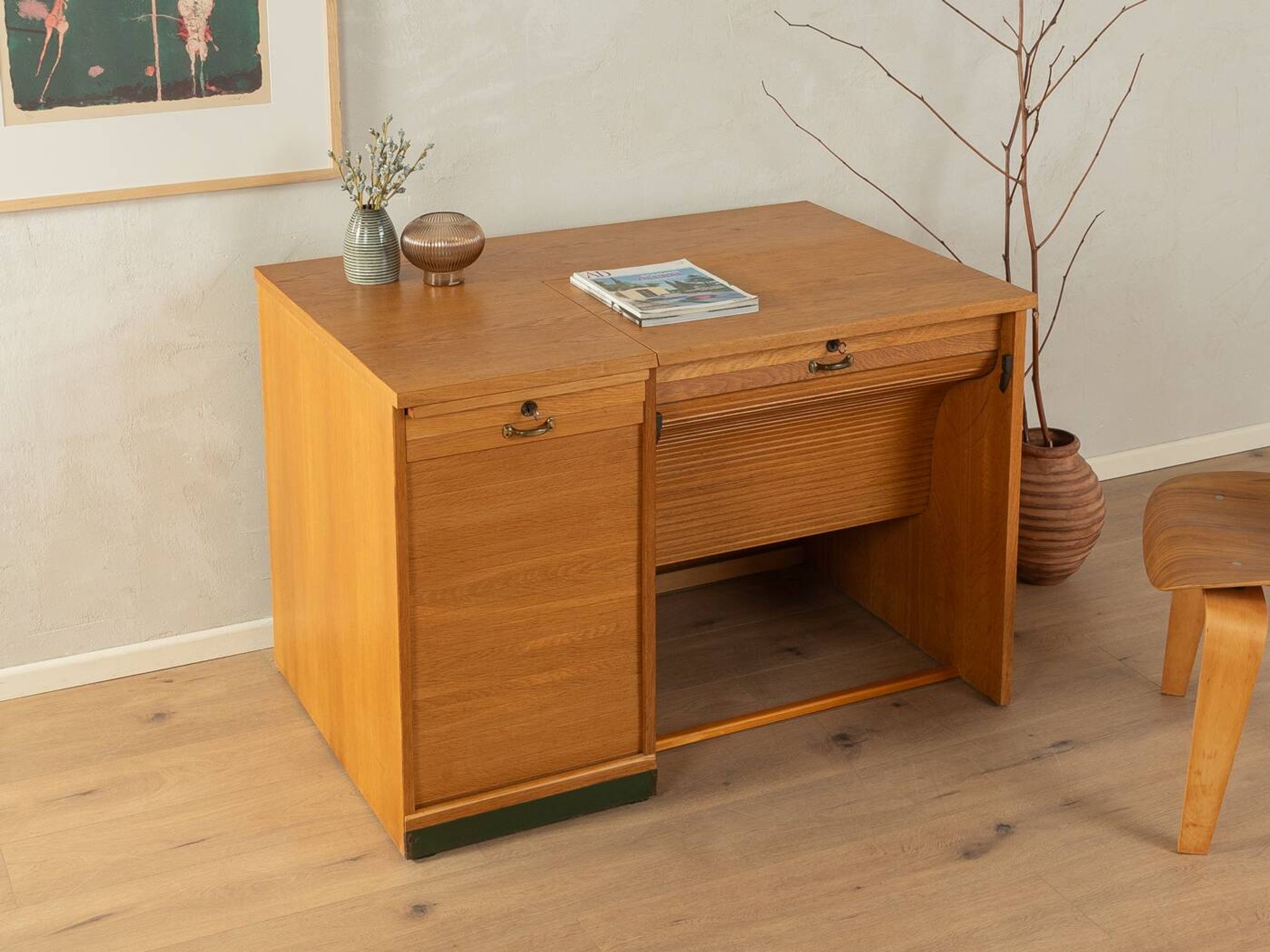Bureau indépendant rare des années 1950
