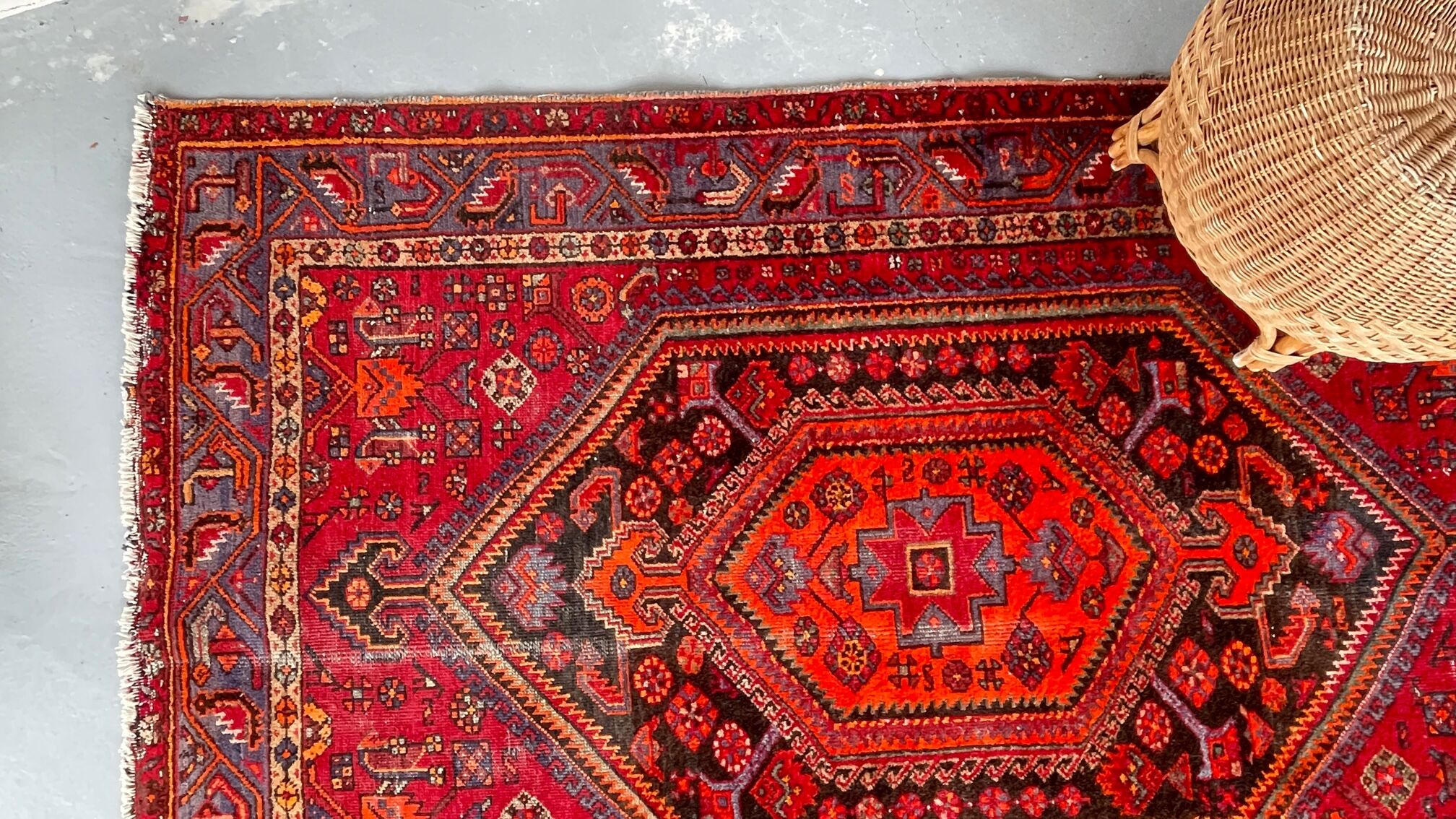 Carpet persian art deco 211 x 133cm