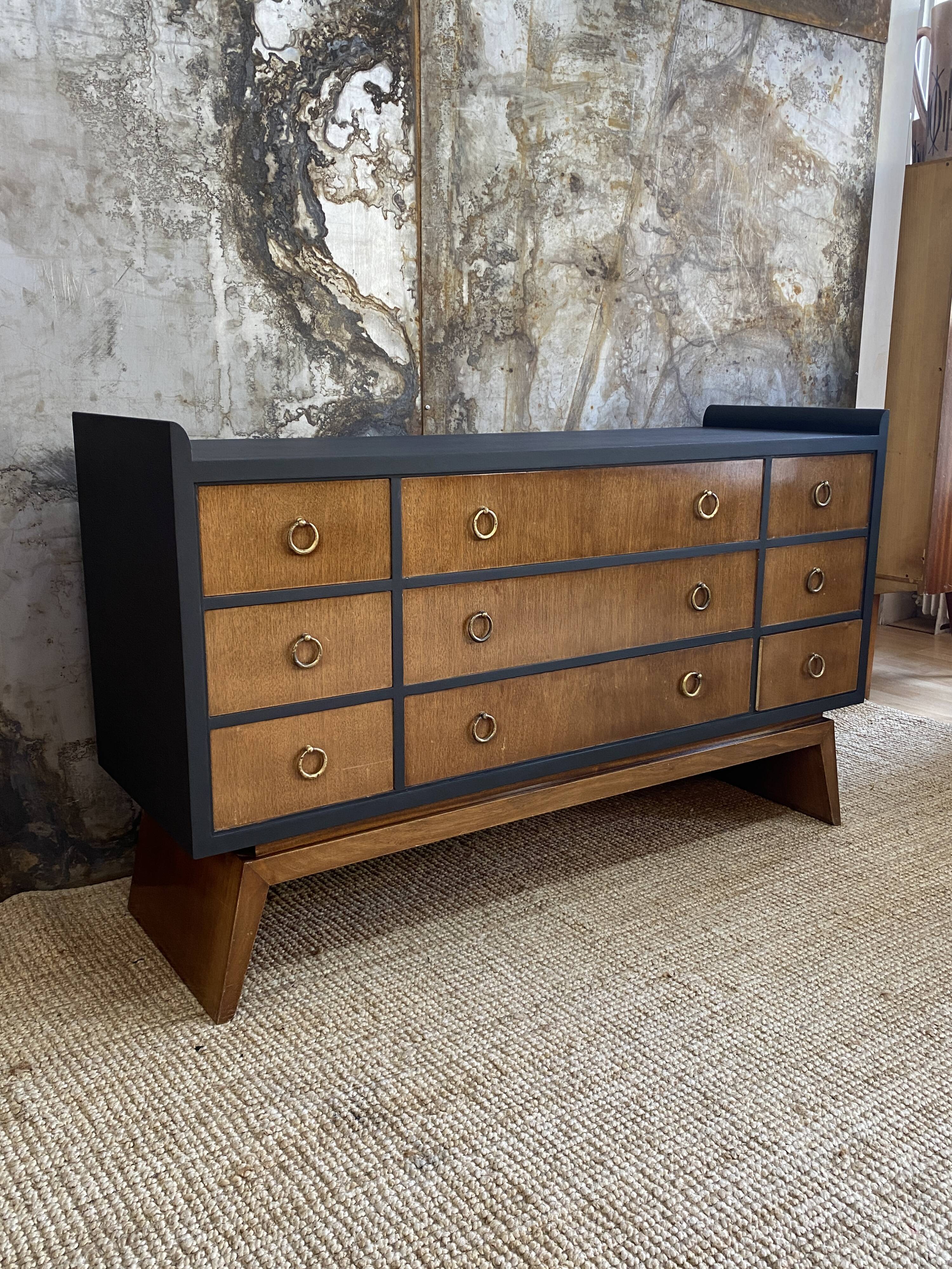 Chest of drawers feet boat