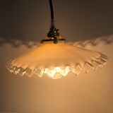 White opaline suspension